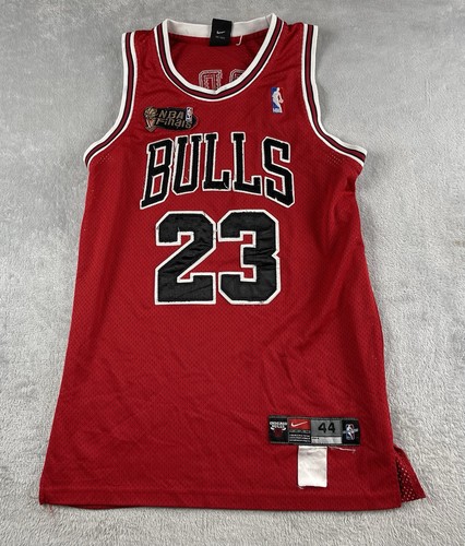Chicago bulls jordan - chicago,