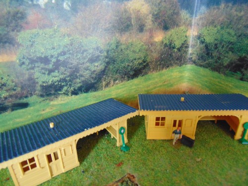 Hornby x bahnhof - hornby, ~