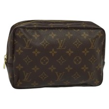 LOUIS VUITTON Monogram Tasche Kosmetik Clutch Bag M47524