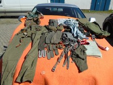 NVA Konvolut militärischer Ausrüstung, Kleidung, Feldgeschirr, Rucksack