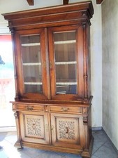 vitrinenschrank antik eiche.  Büffet mit Glasvitrine.