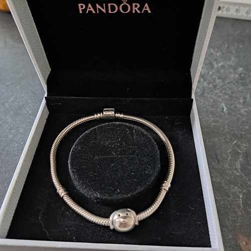 Pandora armband mit charm - 1,