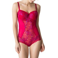 Hot sexy prima - donna, twist