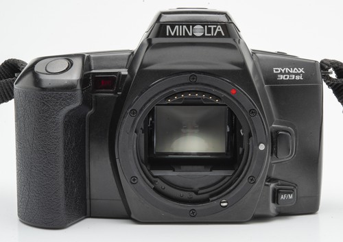 Minolta dynax 303si - dynax, body