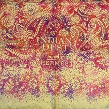  Hermès Paris Carré