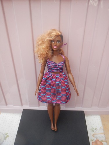 Curvy barbie 2015 - curvy,