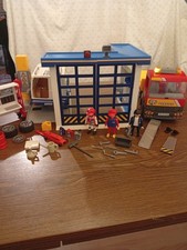 Playmobil Werkstatt mit Viel