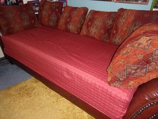 XXL- Sofa mit Schlaffunktion   sehr gut erhalten