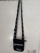 Puma Umhängetasche ca. 21x18cm schwarz sehr guter Zustand