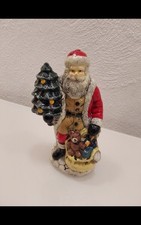 Weihnachtskerzen als Knecht Ruprecht.