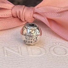 Original Pandora ESSENCE Charm