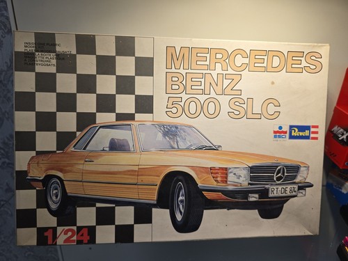 Esci revell 24 mercedes - esci,