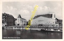 Berlin-Ost AK Friedrichstadtpalast Blick von der Spree Sonderstempel 1951