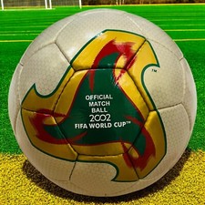 Adidas Fevernova WM 2002 Matchball  OMB