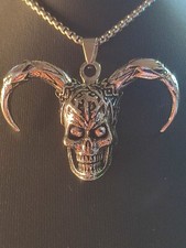 Anhänger in Silber Gothic Satanist Dämonenkopf Antichrist sehr groß & auffällig