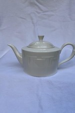 Heinrich , Teekanne von