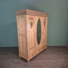 27335 Schrank Kleiderschrank