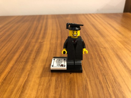Lego the graduate figur - the,