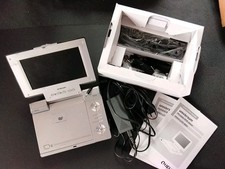 Universum Tragbarer DVD Player 16:9 TFT Display für Kopfstütze Auto