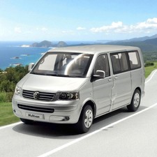 1:18 Norev VW T5 Multivan 2003 silver