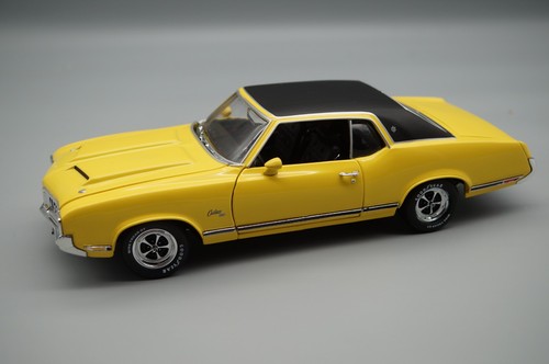 Oldsmobile cutlass ss - 1/18,