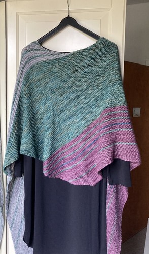 Handgestrickt großes - ,
