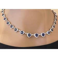 Halskette in Birnenform blaue