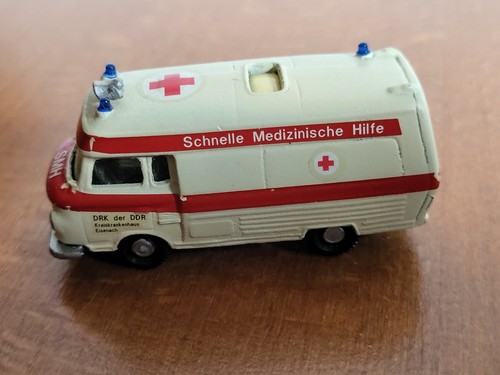 Krankenwagenmodell unbekannter