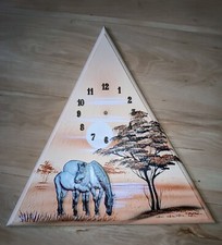 Relief Wanduhr 3D Pferde Retro Uhr Dreieck ohne Uhrwerk Vintage Pferd