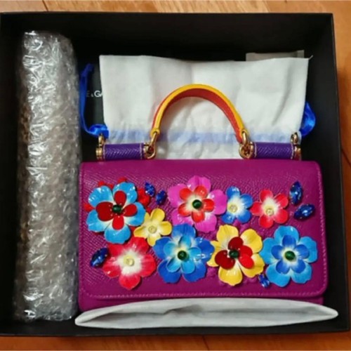 Dolce gabbana sicily - &,