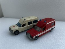 Siku binz krankenwagen 1613 - siku,