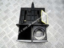 Alfa Romeo 147 Getränkehalter