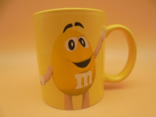 Tasse gelb figur - tasse,
