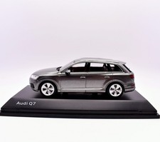 Modellauto Auto Maßstab 1:43