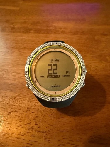 Suunto core batterie ersetzt - suunto,