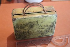 toller alter Blechkoffer