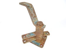 Aufhängung Halterung für Mähwerk vom Hanomag Perfekt 300 Traktor