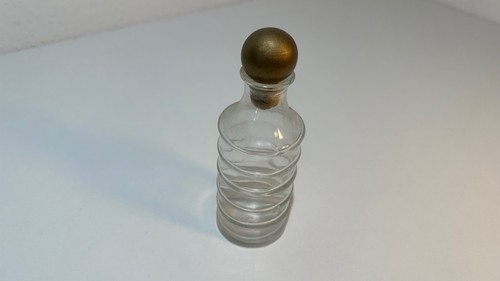 Kleine glasflasche mit - kleine,