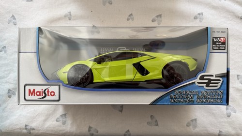 Lamborghini revuelto 2023 - revuelto,,