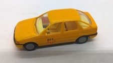 Praliné Ford Escort III Ghia