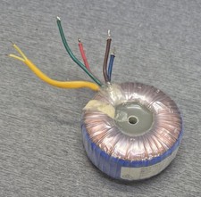 Ringkerntrafo 2x15(17)V~/5A AC 150W Sedlbauer Polytronik vergossen Montageplatte