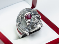 925 Silber - massiver Herren-Ring - 1.00 ct Rubin - Totenkopf/ Schädel