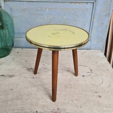 C8256 schöner nierentisch - c8256,