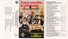 Lustig beim Wein in Oberkrain