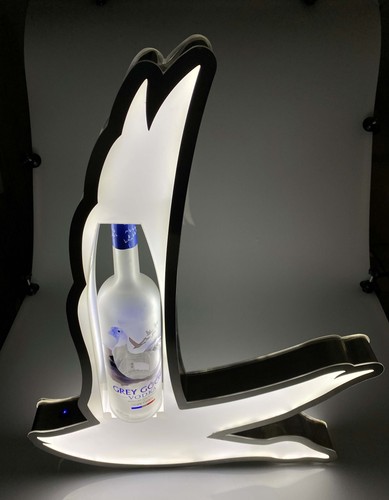 Grey goose vodka - grey,