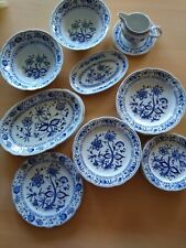 Tafel-Service - 26 Teile - Zwiebelmuster Fabrikat Kahla - wie auf den Fotos