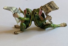 wiener bronze Frösche mit Notenblätter