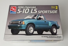 Chevrolet S-10 LS Sportside