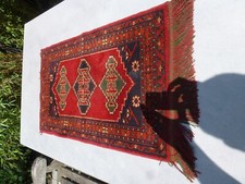 Teppich Klassisch Kurzflor holländisches Design rot schwarz Wohnzimmer