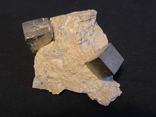 Pyrit Würfel - auf Matrix - Edelstein - Heilstein - Spanien 